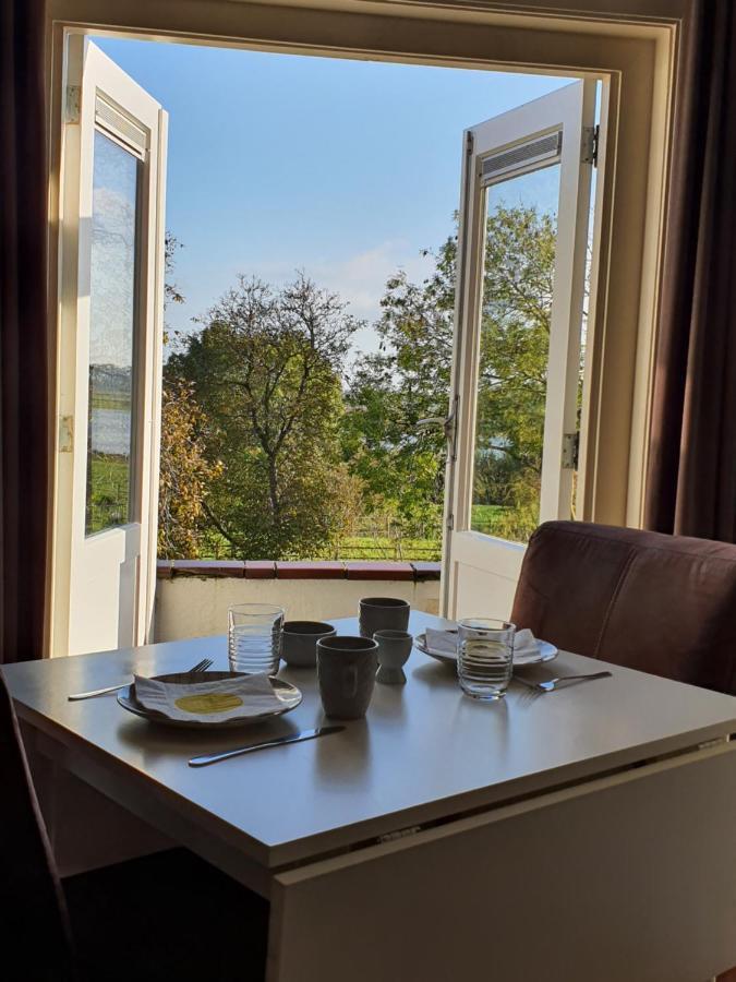 B&B Maaslandje Wijk en Aalburg Exterior photo